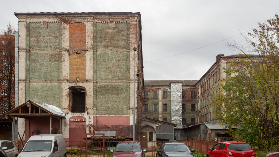 улица Советской Конституции 19)